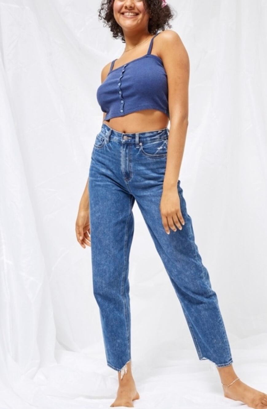 American Eagle Relaxed Mom Jean